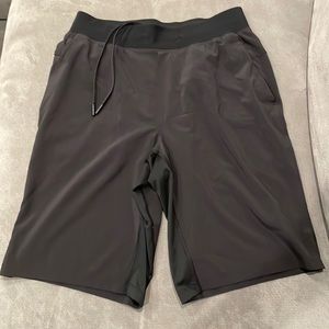 Men’s Lulu Lemon Black Gym Shorts